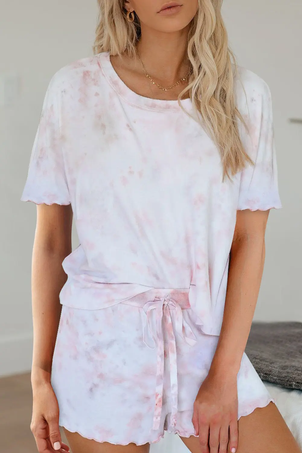 פיג’מה שושנה – סט קצר בסגנון טאי די ורוד כחול